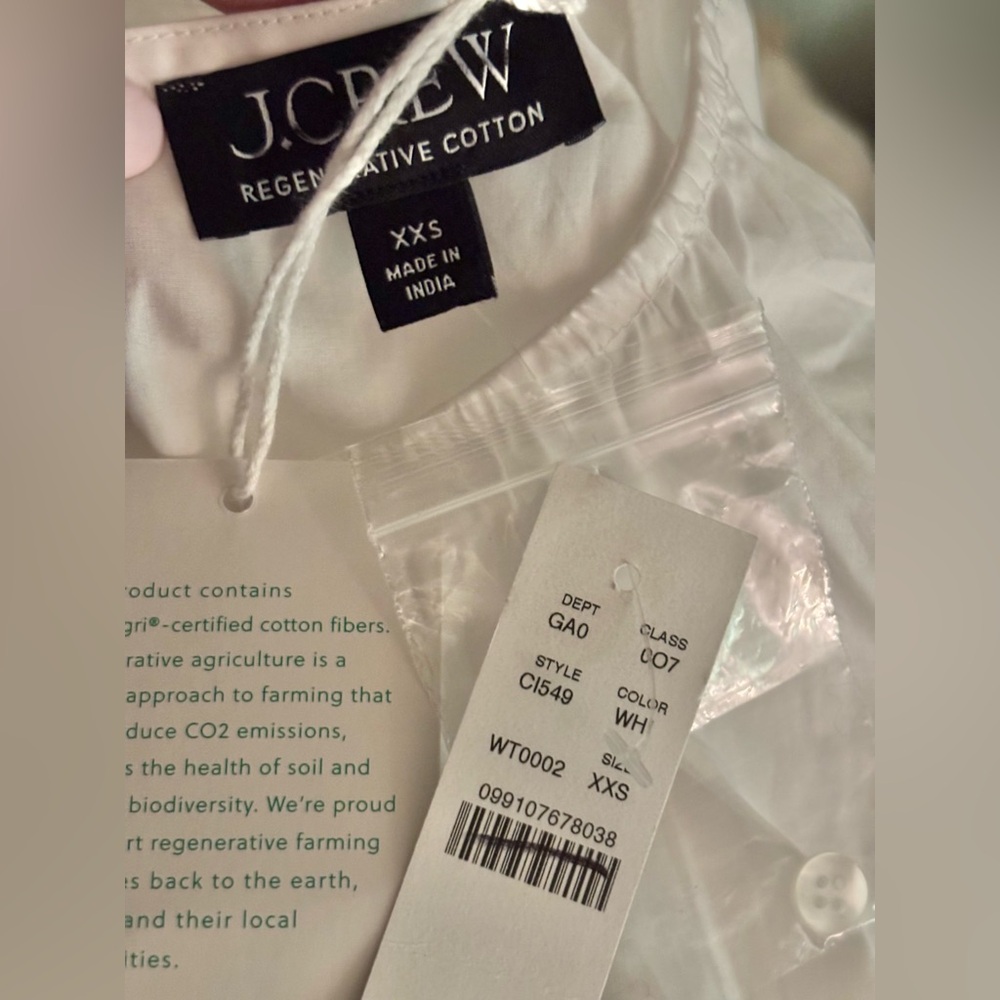 NWT J.Crew Hyacinth Top Cotton Poplin White Smocking Summer Lightweight Feminine - Picture 12 of 12